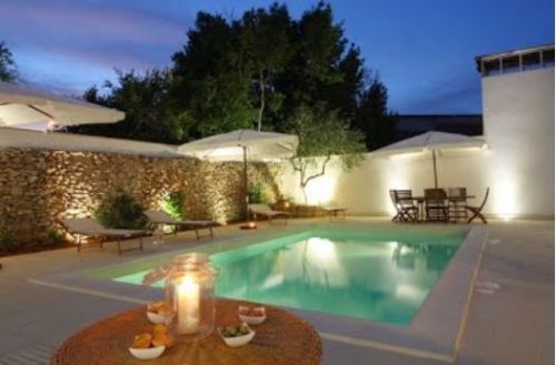 Archisio - Lavoro di Italmarmi srl - Italmarmi srl unazienda italiana in continua espansione che opera nel settore del marmo e della pietra dal 1973 di generazione in generazione specializzata nella lavorazione di marmi pietre