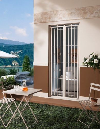 Archisio - Showroom di Punto Di Chiusura - La ditta punto di chiusura unazienda giovane e dinamica specializzata nella vendita al dettaglio e installazione di infissi in diversi materiali come alluminio pvc e legno di ogni tipo Il punt