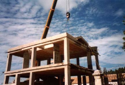 Archisio - Lavoro di Demolizione Controllata Cardone - La ditta nata nel 1998 in grado di garantire unefficiente rete di servizi basata sulla prontezza di intervento che costituisce il suo punto di forza Vanta molta esperienza professionalit e c