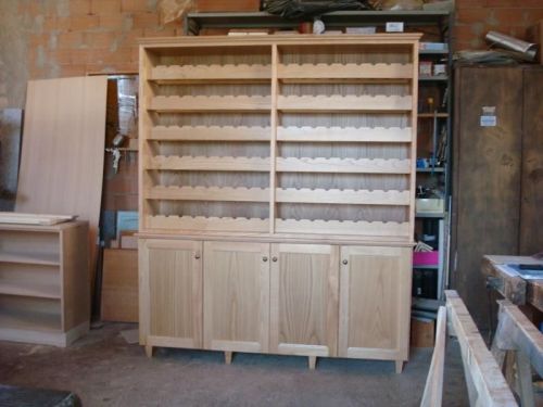 Archisio - Lavoro di Falegnameria Lamante - La falegnameria di ettore lamante con sede a fondi lt nata nel 2000 mette a vostra disposizione la sua pluriennale esperienza nella produzione di infissi in legno Grazie alla maestria di espert