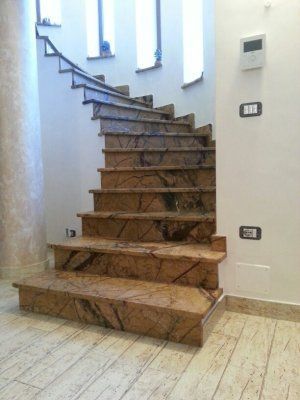 Archisio - Lavoro di Guglielmi Marmi Snc - Guglielmi marmi Artigiani del marmo una realt presente sul territorio leader nel settore da oltre 30 anni la quale grazie ad un operato del tutto artigianale di altissima qualit e pre