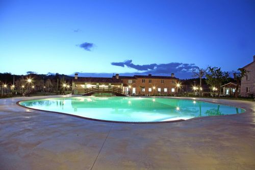 Archisio - Showroom di Piscina Point - La piscina point opera nei campi delle installazione e nella fornitura multiservizi con unesperienza decennale di cui si fatta bagaglio per soddisfare al meglio tutte le pi diverse esigenze l