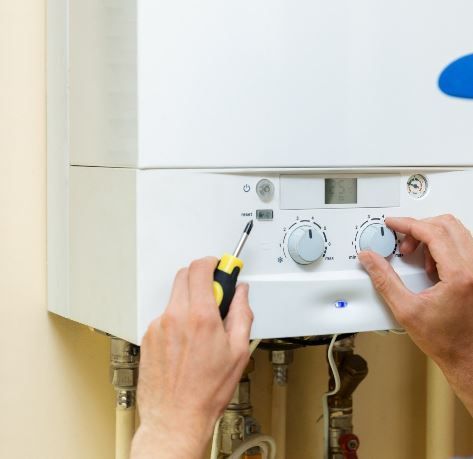 Archisio - Lavoro di Ch4 Impianti - Ch4 impianti unimportante ditta che si occupa di installazione riparazione sostituzione e manutenzione caldaie a gas ad uso civile condominiale commerciale ed industriale Opera in qualit