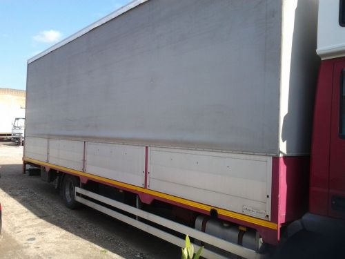 Archisio - Lavoro di Traslochi Sardegna Sas - Attivit di traslochitrasporti in conto terzi ultracinquantennalecon mezzi e elevatori di proprietaa livello regionalenazionale ed estero Operazioni di smontaggiorimontaggio di mobiliimballi e