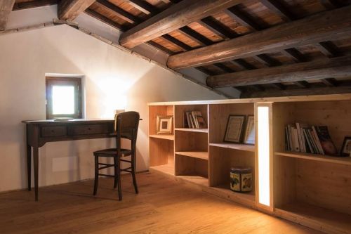 Archisio - Lavoro di Artlegno Di Pilolla Francesco - Mostrare e scambiare informazioni su particolari lavorazioni del legno di una ditta artigiana delle marche