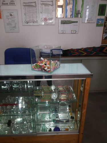 Archisio - Lavoro di Vetreria Nuova Seledi - Taglio su misura e lavorazione vetro