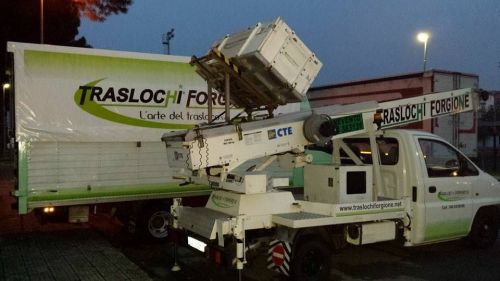 Archisio - Lavoro di Larte Del Trasloco srl - Un connubio di cordialit e professionalitleader nel settore dei traslochi con la sua esperienza ventennale nel settore