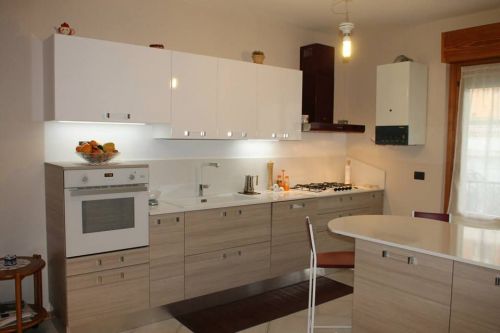 Archisio - Lavoro di Cecchini Porte srl - Soluzioni darredo su misura per la tua casa