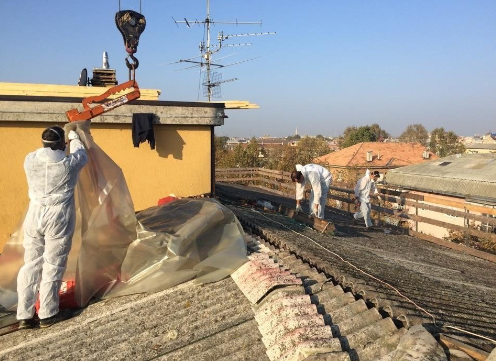 Archisio - Lavoro di Centauro srl - La centauro srl opera nel settore edile civile ed industriale ed specializzata nella rimozione di materiale contenente amianto e rifacimento coperture in campo privato e pubblicoLa nostra sede