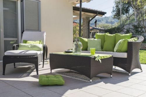 Archisio - Lavoro di Tendaura Tappezzeria Di Nesta Maura - Siamo artigiani specializzati nella realizzazione su misura di tende divani poltrone tende da esterno pergolati e gazeboMettiamo al tuo servizi i nostri 20 anni di esperienza cos da creare