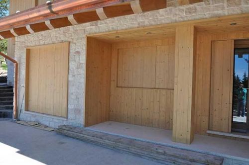 Archisio - Showroom di Asiago Serramenti - Esperienza e professionalitAnni di esperienza trasmessa di generazione in generazione consentono di offrire un servizio completo e di qualit Asiago casa realizza e distribuisce serramenti in le