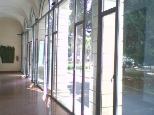 Archisio - Showroom di Chizzolini - La chizzolini prende avvio dagli antenati originari di cavalcaselle dove gestivano la posta dei cavalli verso la met dellottocentoIl loro lavoro si di volta in volta evoluto avviandosi all