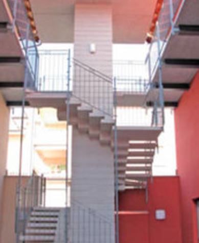 Archisio - Lavoro di Anchor Point Sicurezza - Anchor point sicurezza a pontassieve e firenze leader nel settore della realizzazione di linee vita sistemi di protezione individuali montaggio di parapetti per condomini ed edilizia lavori in q