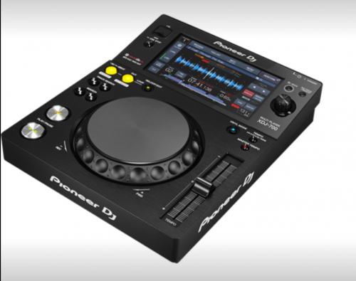 Archisio - Lavoro di Lpe Elettronica Di Pandolfini Marino - La lpe unazienda dinamica presente sul mercato da pi di 40 anni si occupa di forniture nel settore dellamplificazione professionale ed home nella videoproiezione home teather della illumi