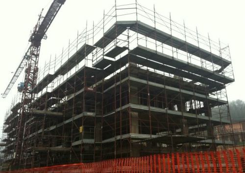 Archisio - Lavoro di Gmponteggi Srl - La gmponteggi srl Nasce nel 1999La nostra azienda vanta oltre 15 anni di esperienza nel settore edile e ha nella competenza dei suoi tecnici e nella gestione delle risorse il suo punto di for