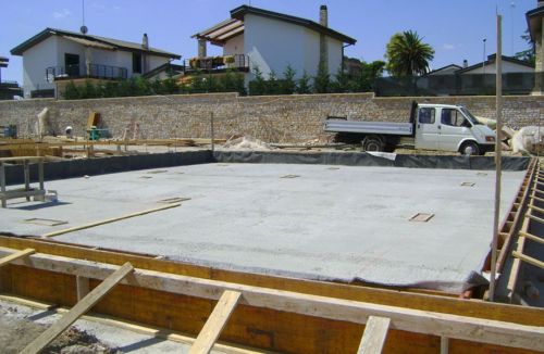 Archisio - Lavoro di Savino Piccolo - Ristrutturiamo interni e esterni