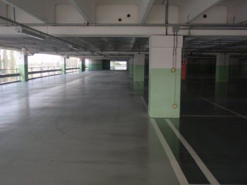 Archisio - Lavoro di Cd Resine Di Campa Dario - Noi della cdresine operiamo da oltre 15 anni nel settore esclusivo della resina con esperienza e aggiornamenti delle tecniche che hanno rivoluzionato il sistema della pavimentazioneEseguiamo pavi