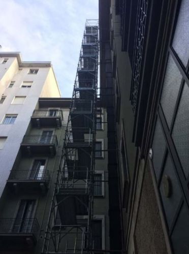 Archisio - Lavoro di Gs Ponteggi - La ditta gs ponteggi opera nel settore delle costruzioni da diversi anni ed offre la possibilit di sfruttare un servizio che risulta essere essenziale nel campo delledilizia ovvero quello relati