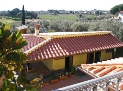 Archisio - Lavoro di Lo Art Di Lorenzo Menichelli - Azienda multiserviziLo art unazienda composta da uno staff tecnico operativo nel settore elettrico idraulico impianti fotovoltaici rivestimenti e tetti Lattivit di ristrutturazione e co