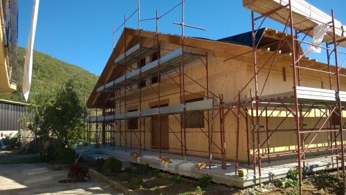 Archisio - Lavoro di Sa Strutture In Legno - Sa strutture in legno di vito colucci progetta e realizza strutture opere coperture pergolati in legno a potenza La sede storica della falegnameria in centro in via manzoni 20 a due passi d