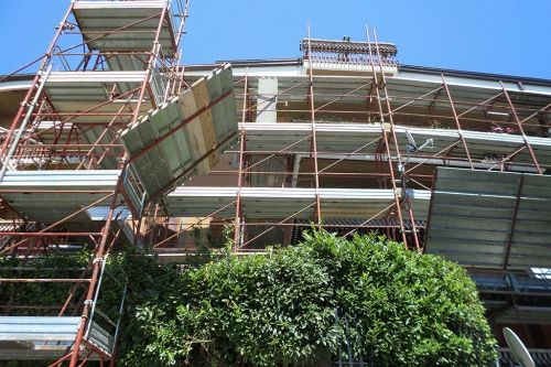 Archisio - Lavoro di Edilfilieri - Edilfilieri da ormai quasi 20 anni attivo nellambito del settore edilizio nei castelli romaniOffriamo una serie di servizi articolati o meno per tutte le necessit del nostro cliente anda