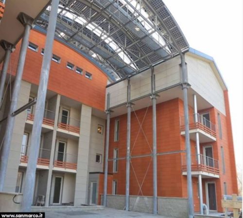 Archisio - Showroom di Edilbrick-srl - A pochi chilometri da roma potrete trovare la nostra piccola grande azienda Grande per la vasta gamma di prodotti e materiali e per la disponibilit e cortesia del personale titolari in prima li