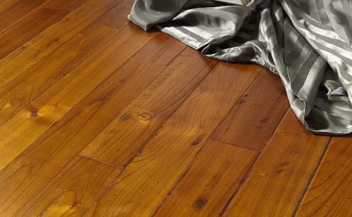 Archisio - Showroom di Profilegno - Profilegno realizza una completa e innovativa serie di pavimenti in legno sintesi della combinazione sapiente tra esperienza e tecnologia Il risultato un parquet capace di soddisfare i sensi e