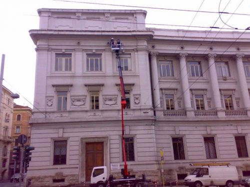 Archisio - Lavoro di Impresa Luzi - Chi siamoLimpresa che vanta unesperienza nel settore di oltre 40 anni conseguendo nel tempo collaborazioni con numerosi enti pubblici e societ private si occupa prevalentemente di lavori