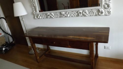 Archisio - Lavoro di Arte Del Legno Di Tomoiaga Nicolae - Falegname arte del legno 25 anni di esperienza esegue lavori di manutenzione recupero e restauro di infissi e mobili anche pregiate e tutto quello che e legno montaggio e smontaggio di mobili e i