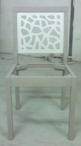 Archisio - Lavoro di Lombardino Giuseppe Verniciatura Mobili - La lombardino giuseppe verniciatura mobili sinonimo di affidabilit e alta professionalit nei settori del restauro dell ebanistica e della falegnameria svolge la propria attivit a palermo Fo