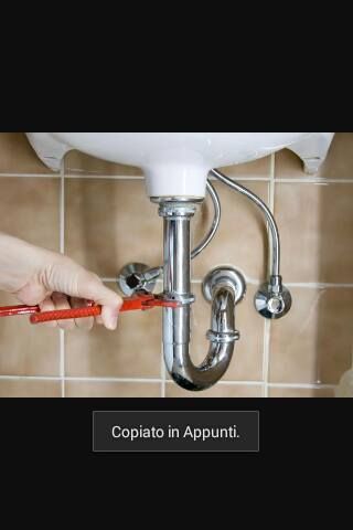 Archisio - Lavoro di Paolo Pizzimenti L Idraulicoi Anti-crisi - Servizi idraulici professionali