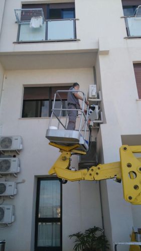 Archisio - Lavoro di New System Service Soc Cons Arl - La new system service si costituisce come societ consortile che eroga servizi di vario genere quali pulizie disinfestazione giardinaggio lavori edili servizi sociali e molto altro ancora per az