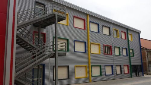 Archisio - Lavoro di Grande Metal Design - Lazienda sicilgronda fondata da pietro grande nasce nel 1999 dallesperienza nellambito della lattoneria edile da tre generazioni Nel corso degli anni lazienda evolvendosi ha ampliato i s