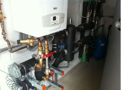 Archisio - Lavoro di Fcl Impianti - Fcl impianti nasce nel 2001 si occupa a 360 di tutti i servizi per il settore civile industriale e terziario progettazione installazione manutenzione e gestione di impianti centrali termiche