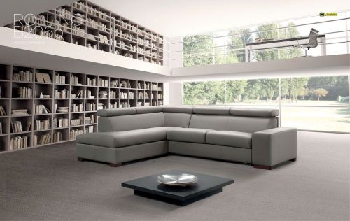 Archisio - Showroom di Tornello Arredamenti - Porte - La storia della azienda tornello arredamenti elettrodomestici inizia quando il sig Michele tornello decide di portare avanti lattivit di vendita radio tv e bombole di gas lasciatagli dal padre lu