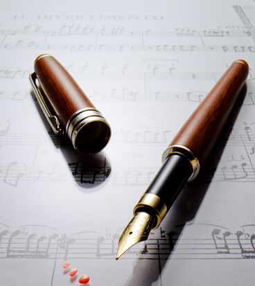 Archisio - Lavoro di Vincenzo Penn - Nato a pisa Il mio primo approccio con la fotografia stato allet di 13 anni stimolato e supportato da mio fratello da sempre grande appassionato Ho cominciato a contemplare il mondo che avev