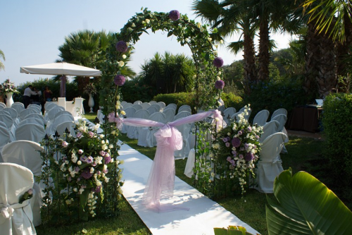 Archisio - Lavoro di Il Tuo Fiorista - nel 1988 nasce il marchio il tuo fiorista sinonimo di eleganza e stileSpecialisti negli addobbi floreali per ogni ricorrenza ed esperti di floral wedding e wedding designer grazie alla continua