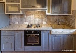 Archisio - Lavoro di Cusenzamarmi - La nostra professionalit al vostro servizioLa ditta cusenza gaspare un azienda artigiana per la lavorazione artistica del marmo Le nostre realizzazioni spaziano dai semplici lavandini in pietr