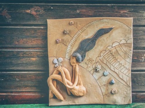 Archisio - Lavoro di Claudia Di Mario - Amo gli oggetti che raccontano una storia in ci che faccio prende forma la miaHo sempre avuto la mania del creare e disegnare da bambina passavo pomeriggi interi circondata di fogli e matite i