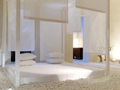 Archisio - Lavoro di Romina Iagatti - Sono romina iagatti la vostra personal shopper dellabitare la mia attivit fondata prevalentemente sui complementi darredo e tessuti per la casa a civitanova marche in provincia di macerata