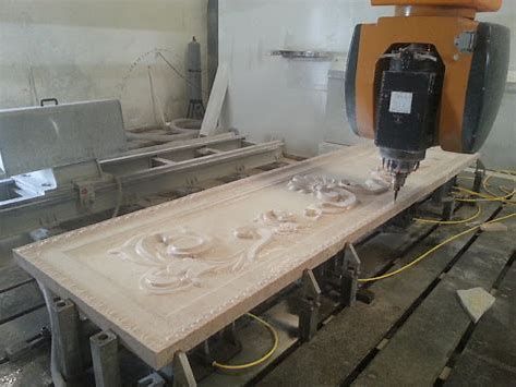 Archisio - Lavoro di Natural Stones srl - Avendo maturato unesperienza pluriennale nel settore la marmista natural stones srltratta con la stessa competenza marmi sia sintetici che preziosi garantendo assistenza specializzata per qualsias