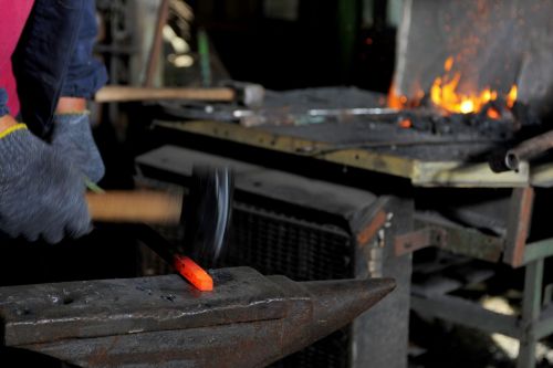 Archisio - Lavoro di Roberto Bergantini - Fabbro