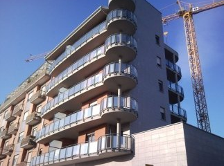 Archisio - Lavoro di Skyline Costruzioni - Limpresa skyline costruzioni srl mette a disposizione la sua competenza maturata nel campo delle costruzioni civili per il restauro e risanamento conservativo dei vostri stabili