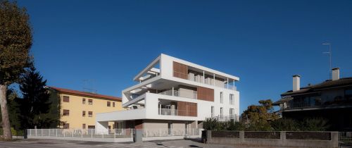 Archisio - Progetto di Peruzzo Architettura - Lo studio peruzzo architettura stato fondato nel 1968 dallarchitetto graziano peruzzo in viale 4 novembre a treviso nel cuore del quartiere fiera ed lungo questo asse viario che sono stati