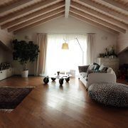 Archisio - Lavoro di Impresa Edile Aedifico - Chi siamoLa nostra azienda nasce nel 1999 tramandando di padre in figlio i valori le esperienze maturate in trentanni di attivit ed il know-how necessario per affrontare le continue sfide che