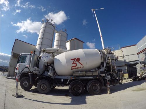 Archisio - Lavoro di 3r Costruzioni srl - La 3r costruzioni srl lazienda di punta del gruppo roberto operante sul territorio dal 1986 inizialmente sotto la denominazione di 3r costruzioni snc dei fratelli roberto Attualmente