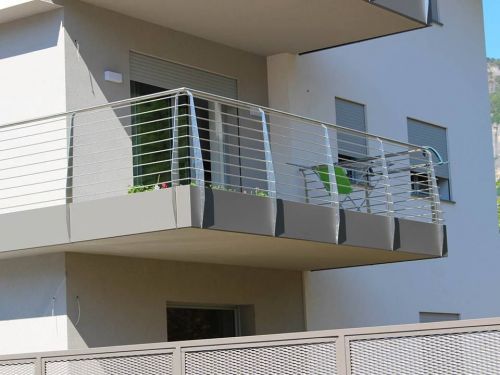 Archisio - Progetto di Manuel Zeni - Lo studio di architettura si occupa di progettazione architettonica direzione dei lavori sicurezza nei cantieri perizie tecniche ed estimativeMama srl Nasce dallunione di unimpresa di