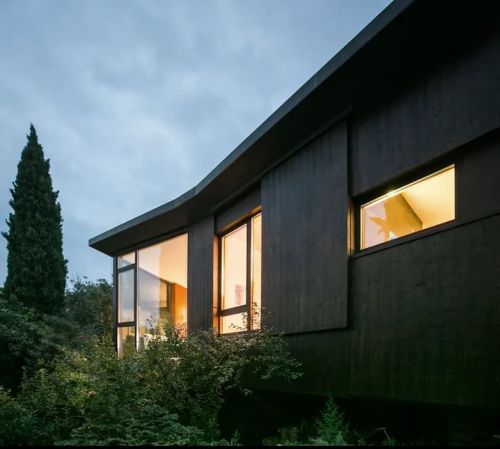 Archisio - Progetto di Orlando Lanza - Dopo 7 anni di esperienza lavorativa a berlino dal 2000 larch Orlando lanza lavora assieme alla collega arch Cristina rizzo nello studio di architettura a verona Lo studio si occupa prevalenteme