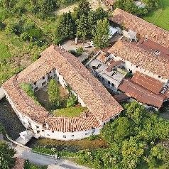 Archisio - Progetto di Alessandro Bortali - La formazionePremessaIl decennale percorso formativo che porta al raggiungimento delle varie tappe professionaliComincia con il significativo periodo di maturazione progettuale nel settore de