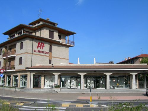 Archisio - Showroom di Aldo Pagani Snc Di Claudio Pagani C - Vendita apparecchi dilluminazione delle migliori marche di design italiane a prezzi vantaggiosi Offerte personalizzate